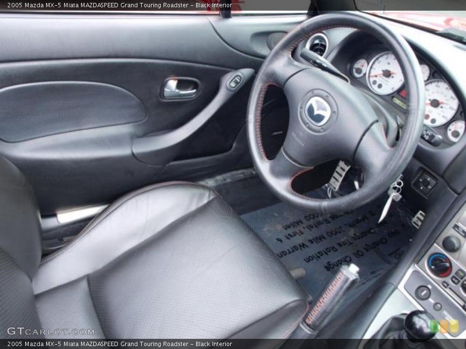 Black Interior Photo for the 2005 Mazda MX-5 Miata MAZDASPEED Grand Touring Roadster #47045961