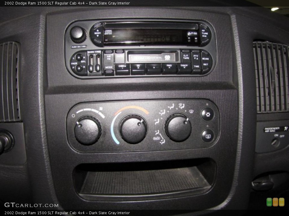 Dark Slate Gray Interior Controls for the 2002 Dodge Ram 1500 SLT Regular Cab 4x4 #47047224