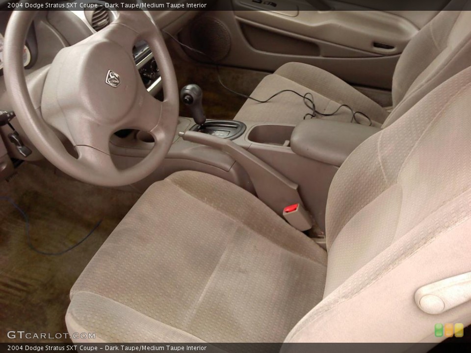 Dark Taupe/Medium Taupe Interior Photo for the 2004 Dodge Stratus SXT Coupe #47048550