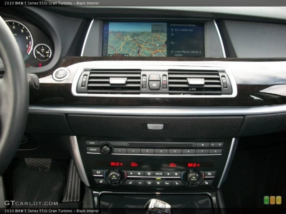 Black Interior Controls for the 2010 BMW 5 Series 550i Gran Turismo #47052387