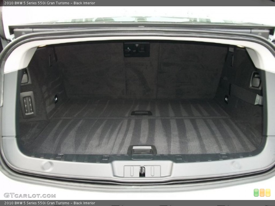 Black Interior Trunk for the 2010 BMW 5 Series 550i Gran Turismo #47052420