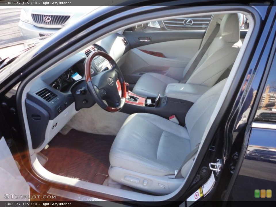 Light Gray Interior Photo for the 2007 Lexus ES 350 #47055022