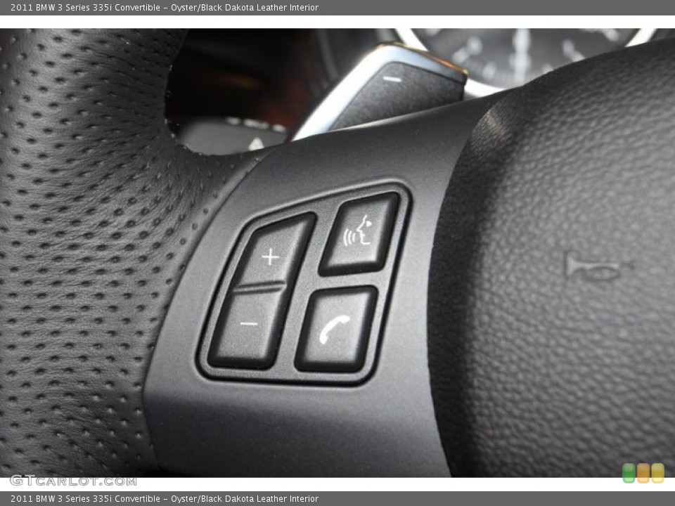 Oyster/Black Dakota Leather Interior Controls for the 2011 BMW 3 Series 335i Convertible #47059484