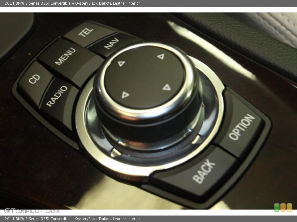 Oyster/Black Dakota Leather Interior Controls for the 2011 BMW 3 Series 335i Convertible #47059565