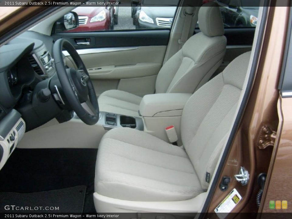 Warm Ivory Interior Photo for the 2011 Subaru Outback 2.5i Premium Wagon #47060639
