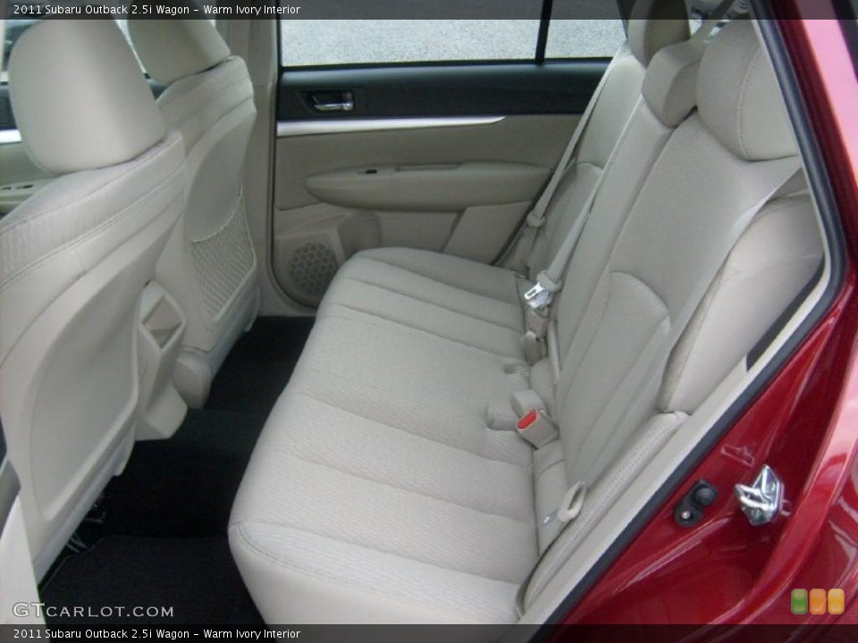 Warm Ivory Interior Photo for the 2011 Subaru Outback 2.5i Wagon #47064104