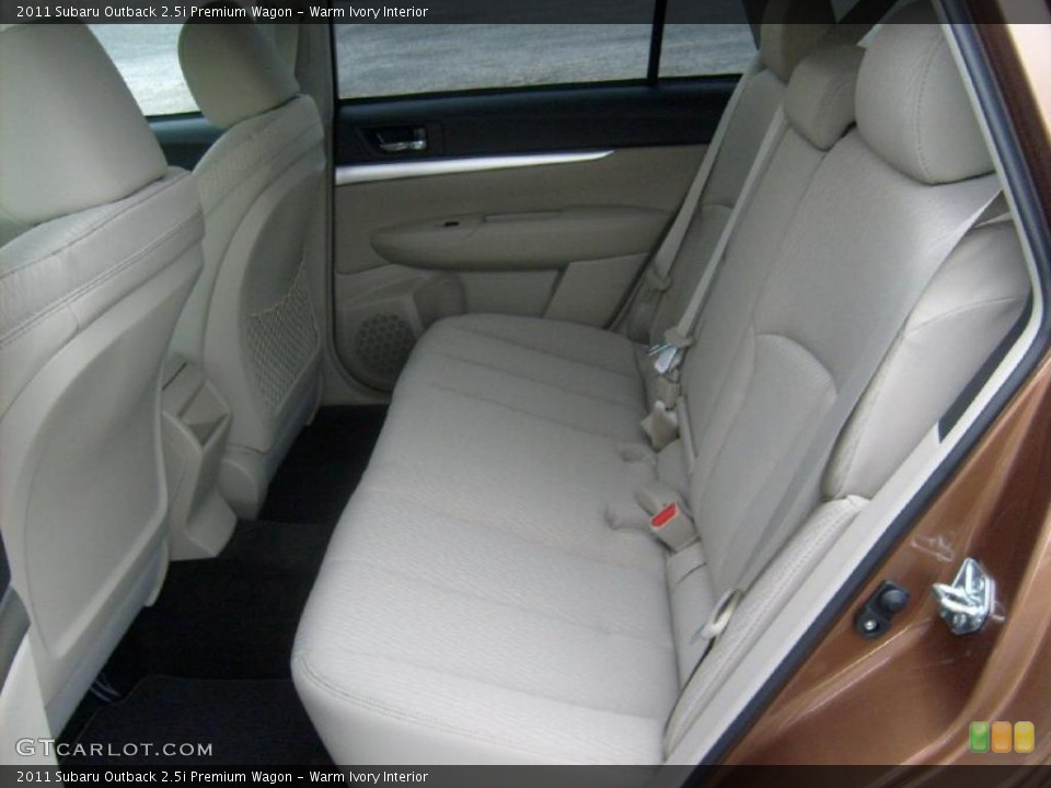Warm Ivory Interior Photo for the 2011 Subaru Outback 2.5i Premium Wagon #47064428