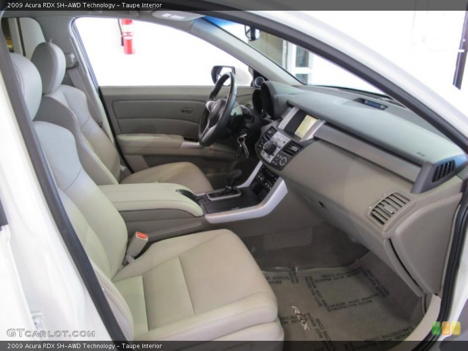 Taupe Interior Photo for the 2009 Acura RDX SH-AWD Technology #47070671