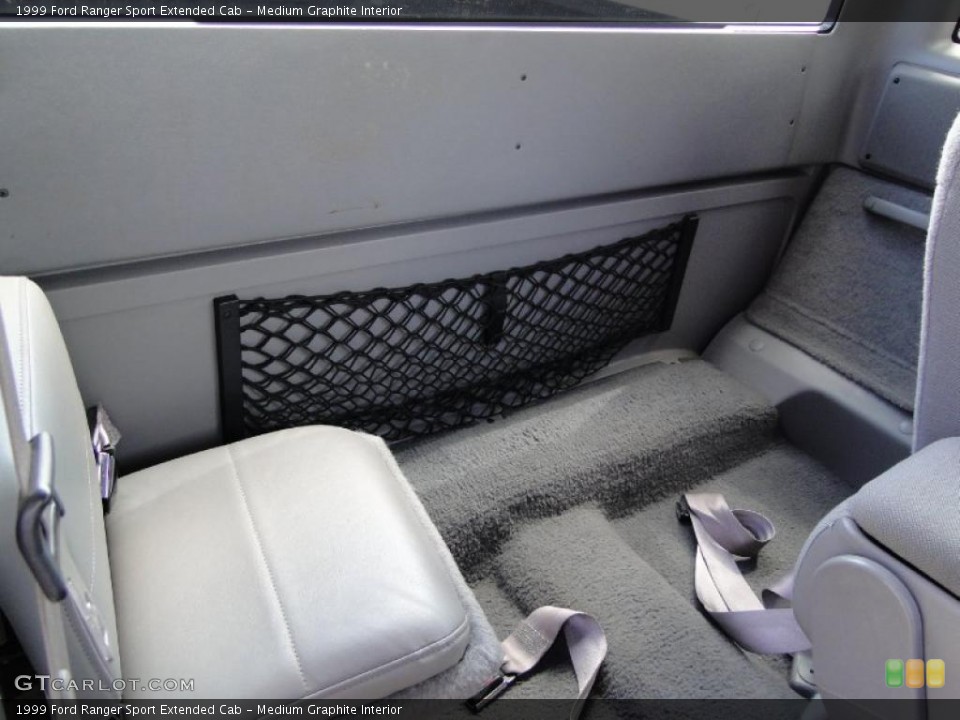 Medium Graphite Interior Photo for the 1999 Ford Ranger Sport Extended Cab #47074193