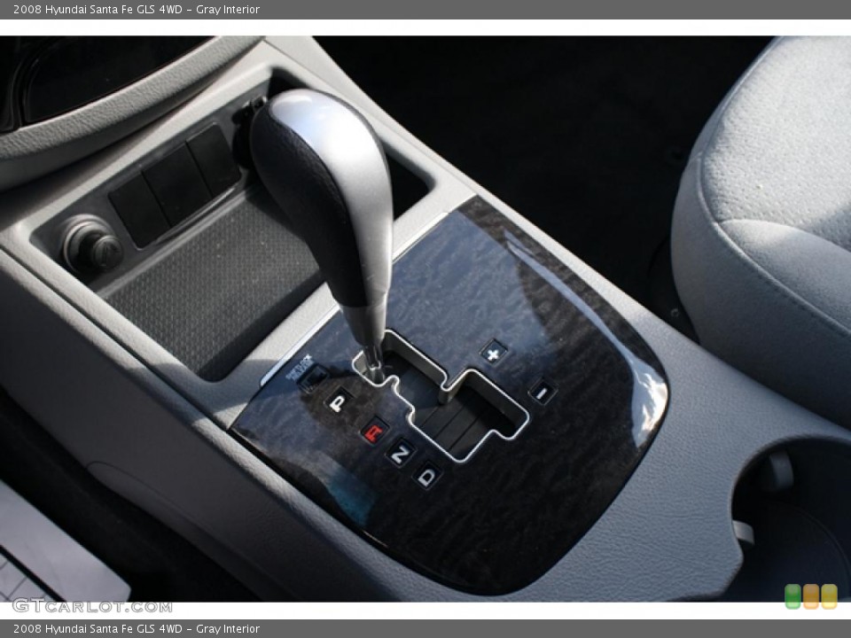 Gray Interior Transmission for the 2008 Hyundai Santa Fe GLS 4WD #47078243