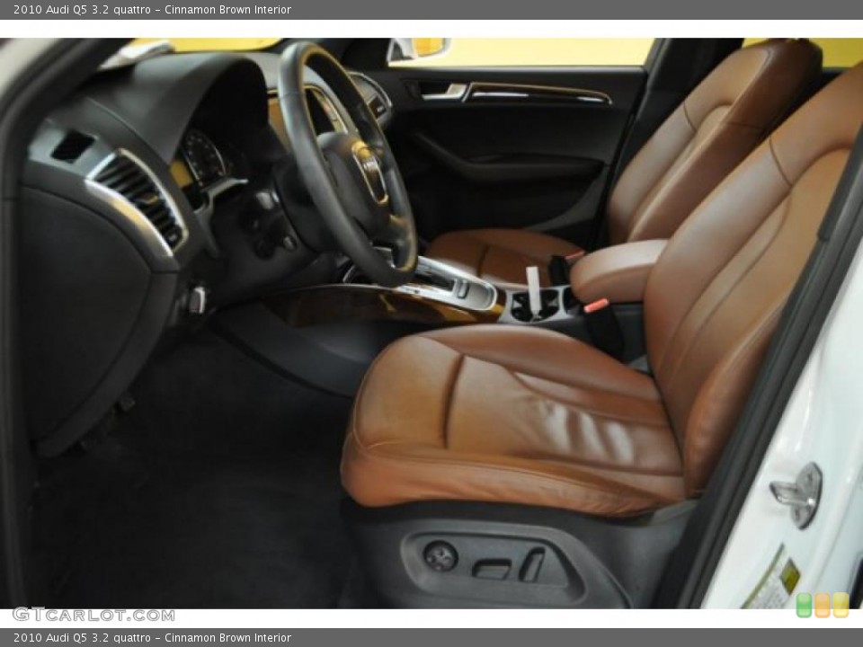Cinnamon Brown Interior Photo for the 2010 Audi Q5 3.2 quattro #47079536