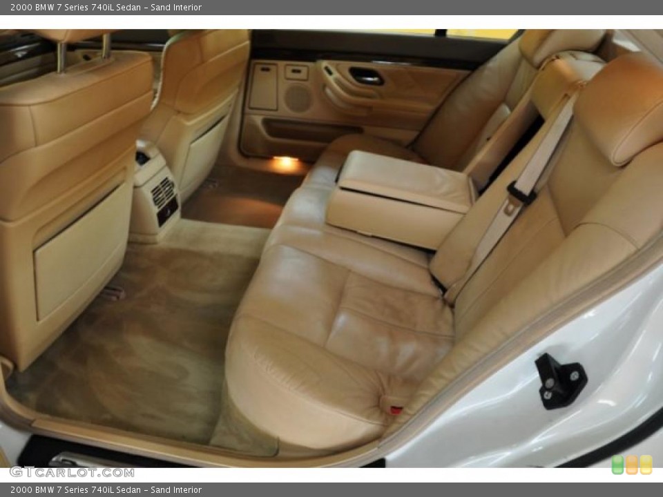 Sand Interior Photo for the 2000 BMW 7 Series 740iL Sedan #47082353