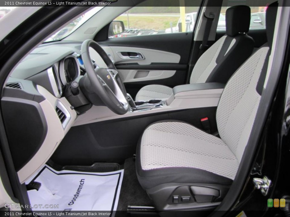 Light Titanium/Jet Black Interior Photo for the 2011 Chevrolet Equinox LS #47084789