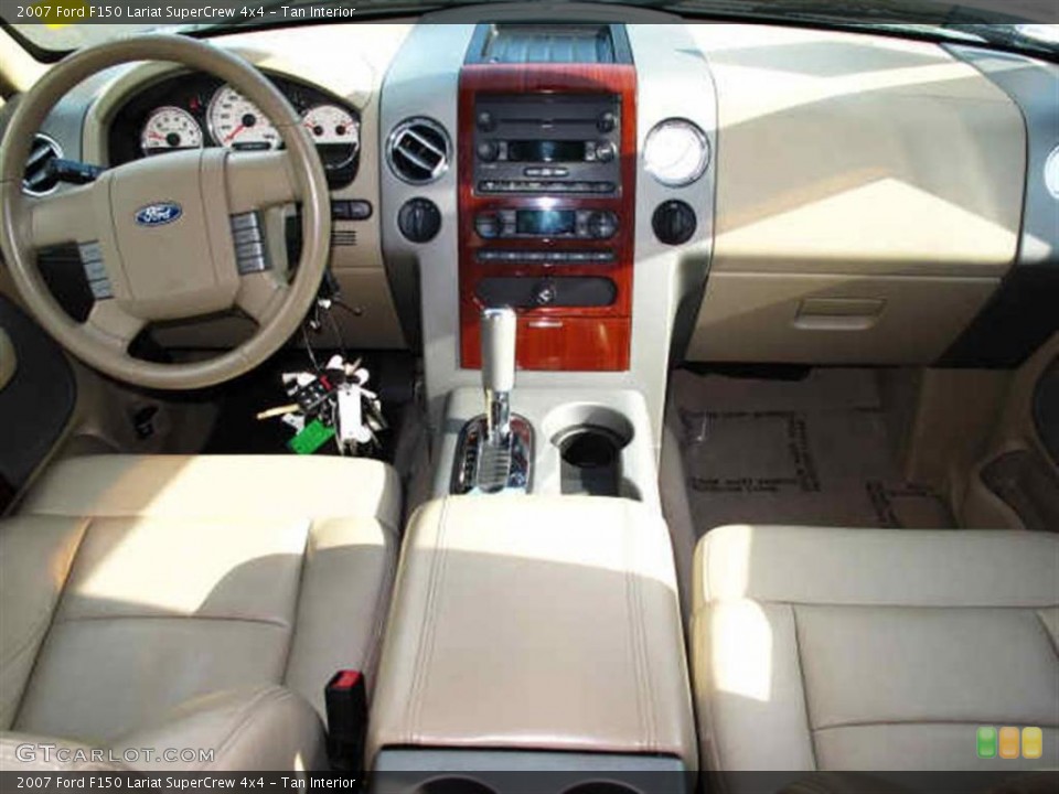Tan Interior Dashboard for the 2007 Ford F150 Lariat SuperCrew 4x4 #47086067