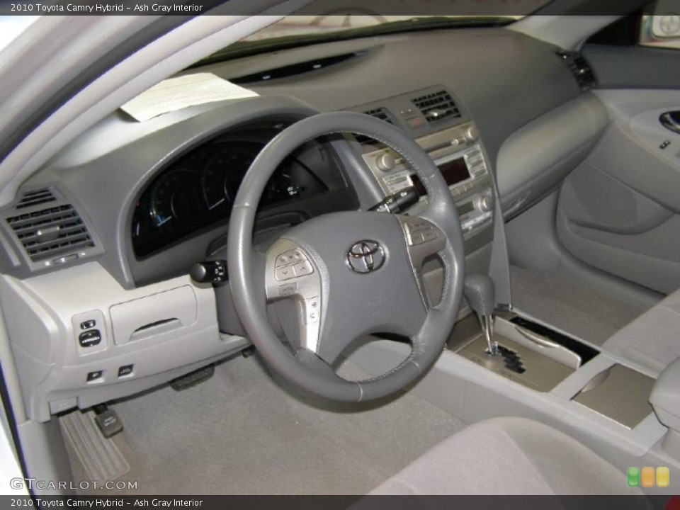 Ash Gray Interior Photo for the 2010 Toyota Camry Hybrid #47086454