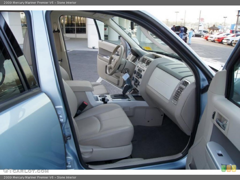 Stone Interior Photo for the 2009 Mercury Mariner Premier V6 #47095124