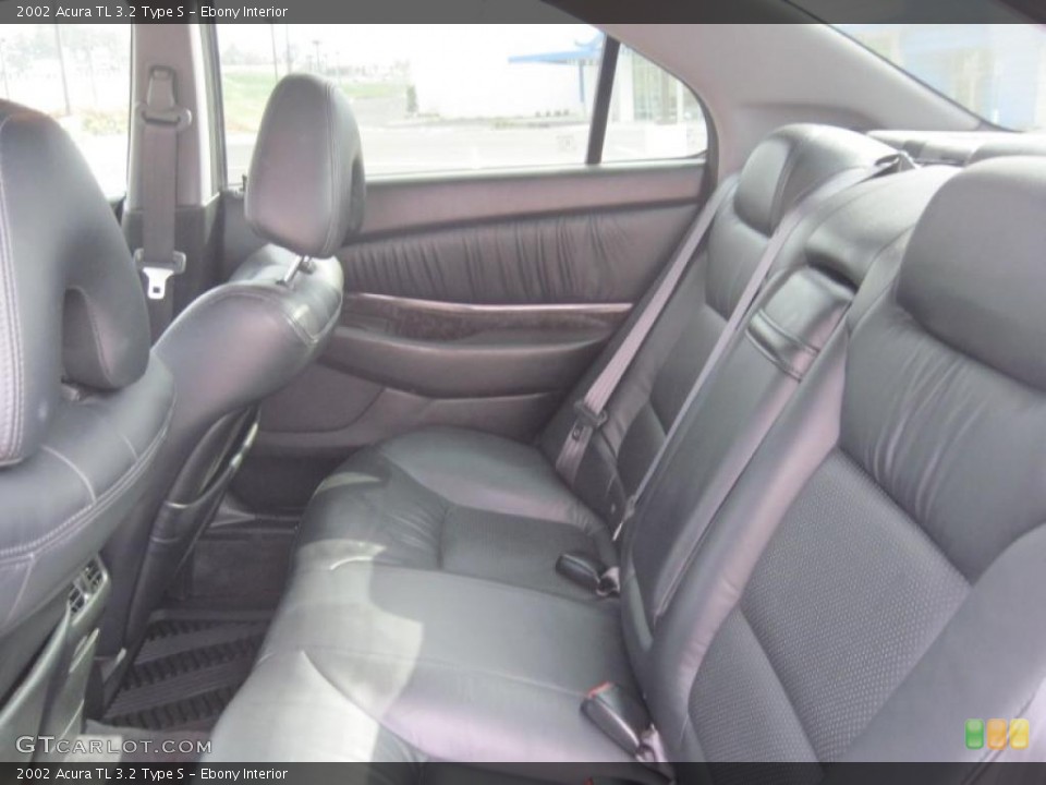 Ebony Interior Photo for the 2002 Acura TL 3.2 Type S #47101862