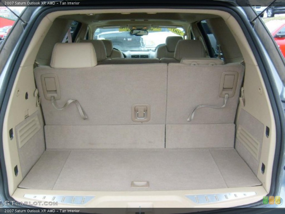 Tan Interior Trunk for the 2007 Saturn Outlook XR AWD #47102579