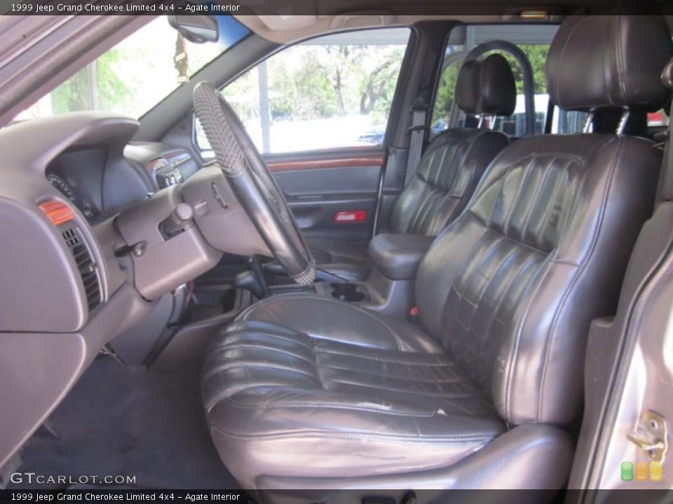 Agate Interior Photo for the 1999 Jeep Grand Cherokee Limited 4x4 #47105363