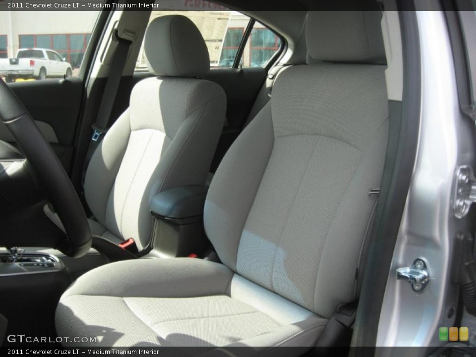 Medium Titanium Interior Photo for the 2011 Chevrolet Cruze LT #47107343