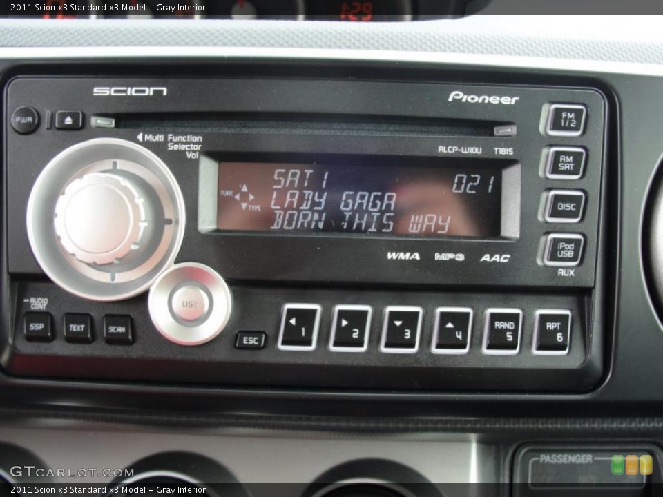 Gray Interior Controls for the 2011 Scion xB  #47107757
