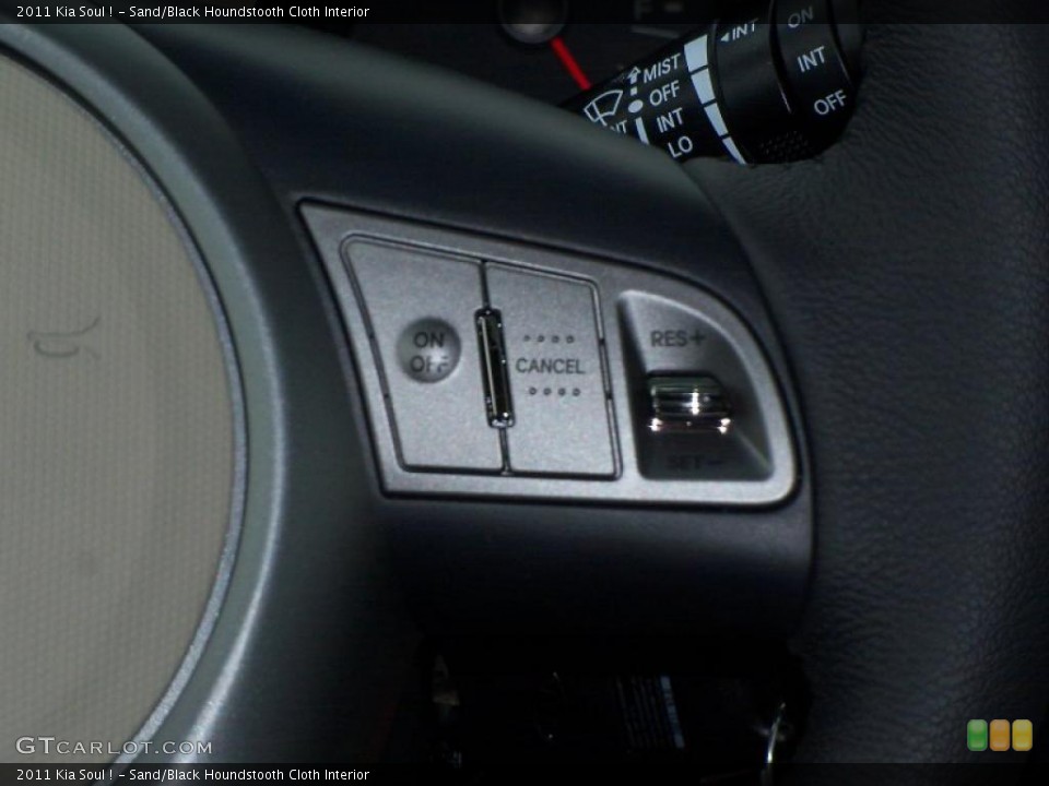 Sand/Black Houndstooth Cloth Interior Controls for the 2011 Kia Soul ! #47111084