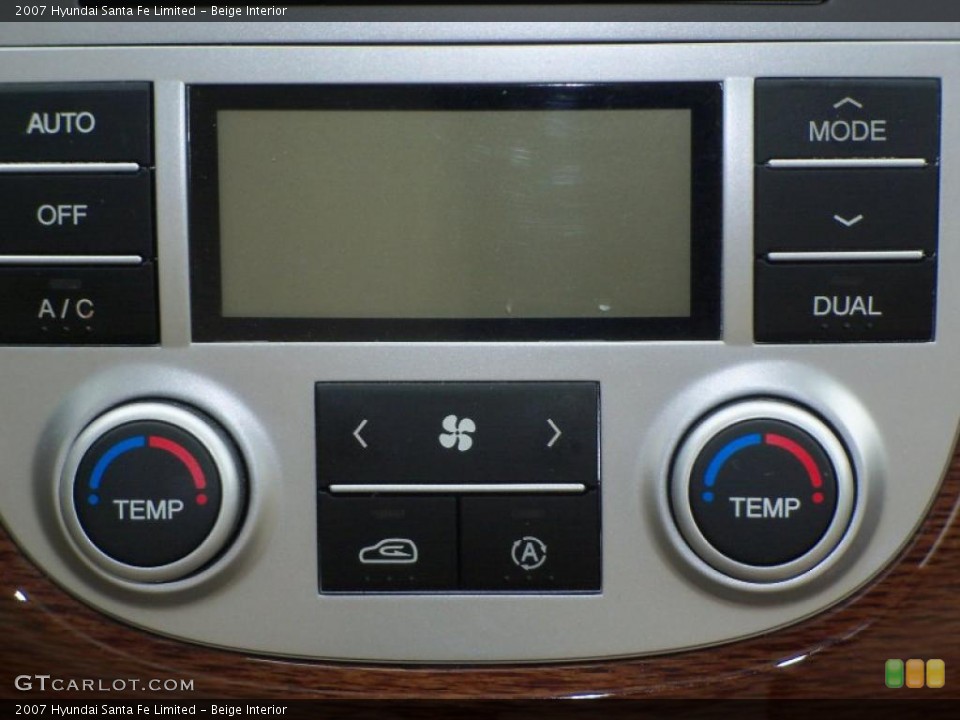 Beige Interior Controls for the 2007 Hyundai Santa Fe Limited #47111372