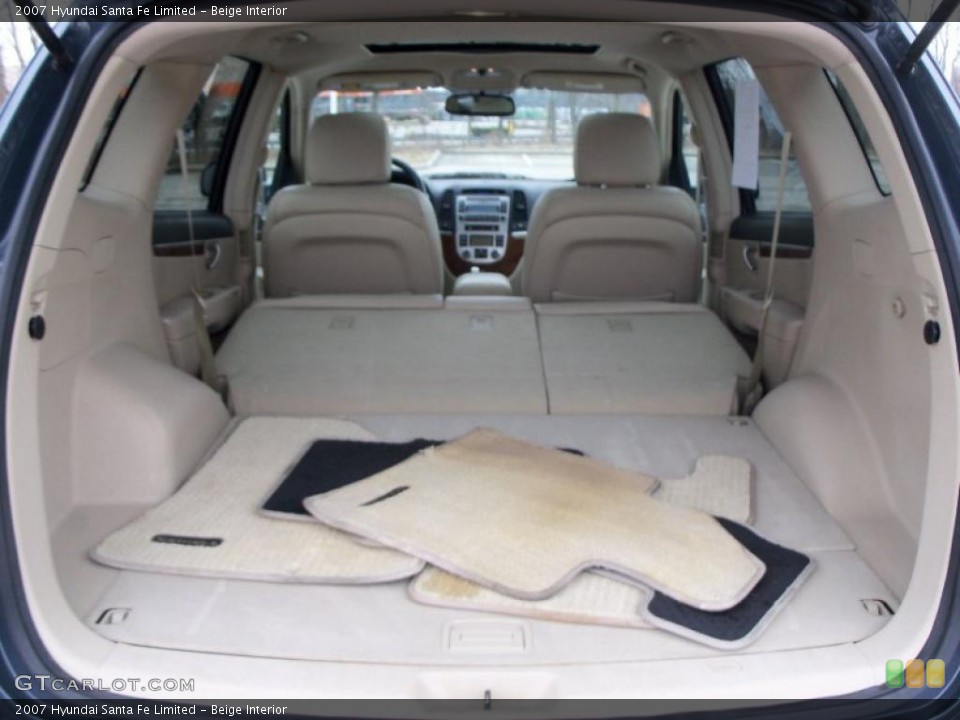 Beige Interior Trunk for the 2007 Hyundai Santa Fe Limited #47111390