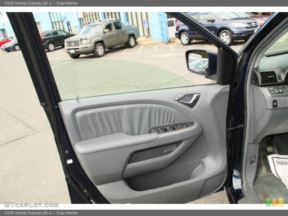 Gray Interior Door Panel for the 2006 Honda Odyssey EX-L #47113643