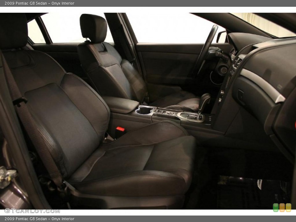 Onyx Interior Photo for the 2009 Pontiac G8 Sedan #47114519