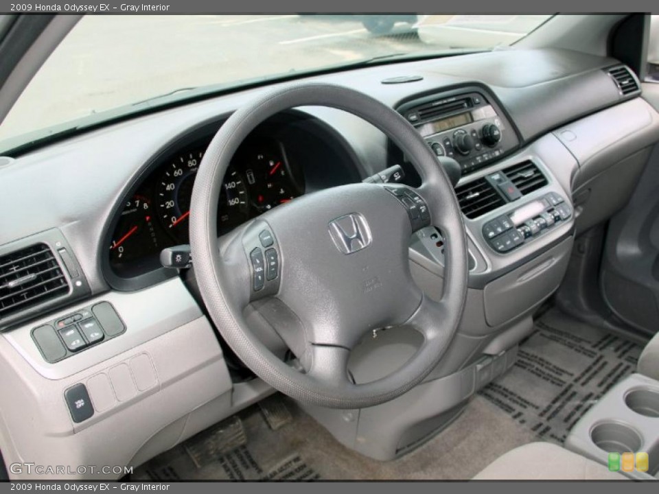 Gray Interior Dashboard for the 2009 Honda Odyssey EX #47114846