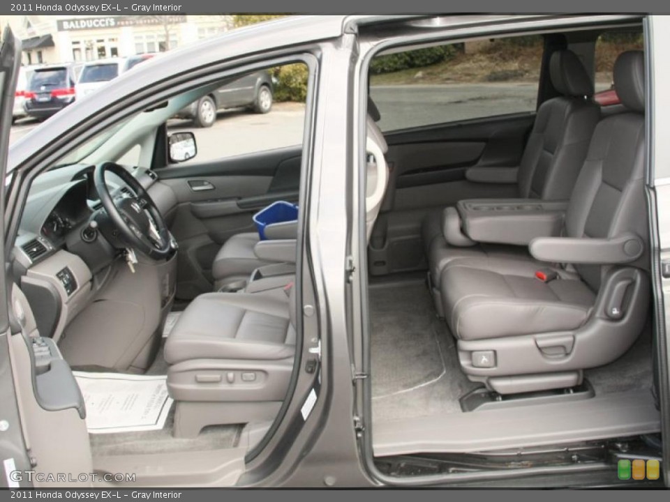 Gray Interior Photo for the 2011 Honda Odyssey EX-L #47115653