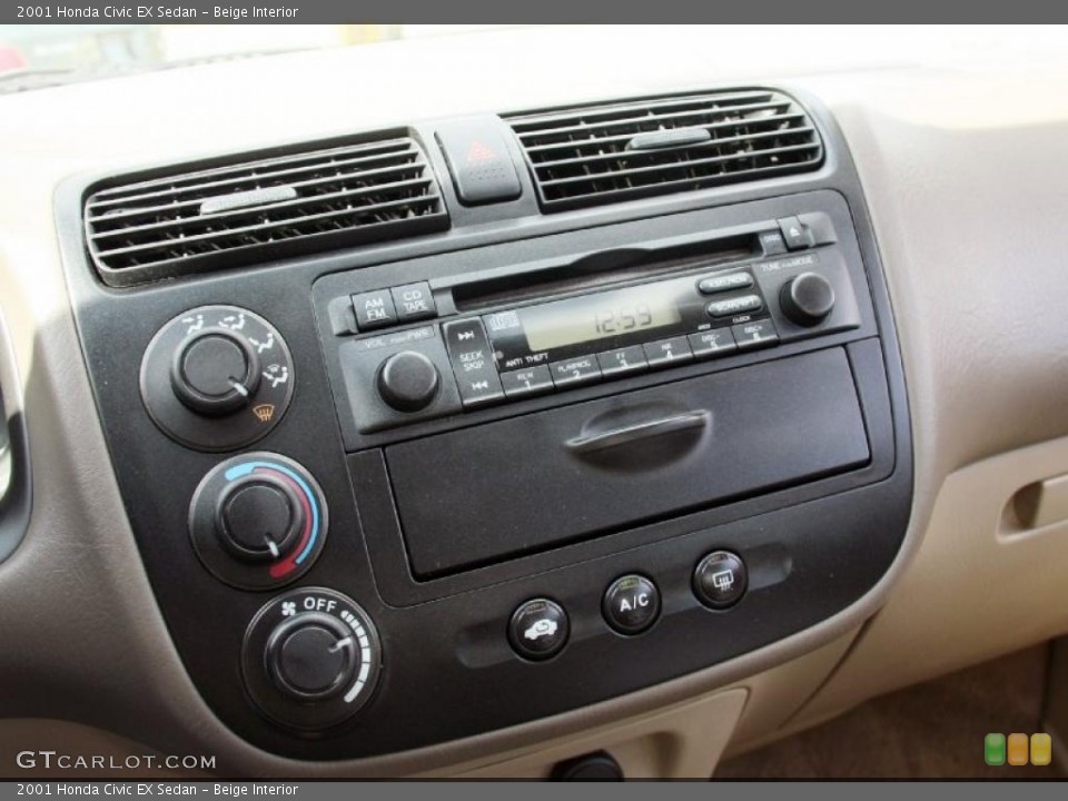Beige Interior Controls for the 2001 Honda Civic EX Sedan #47116571