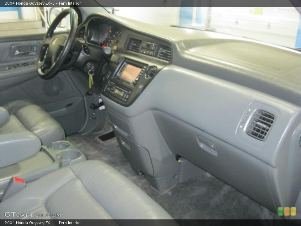 Fern Interior Dashboard for the 2004 Honda Odyssey EX-L #47122200
