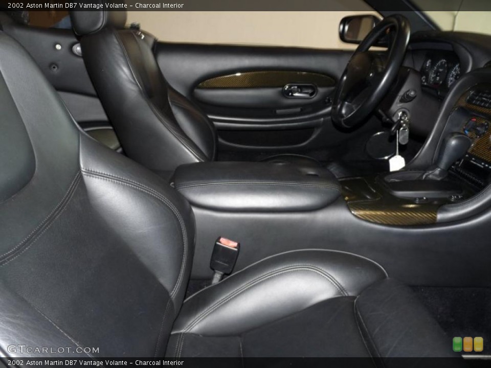 Charcoal Interior Photo for the 2002 Aston Martin DB7 Vantage Volante #47122521