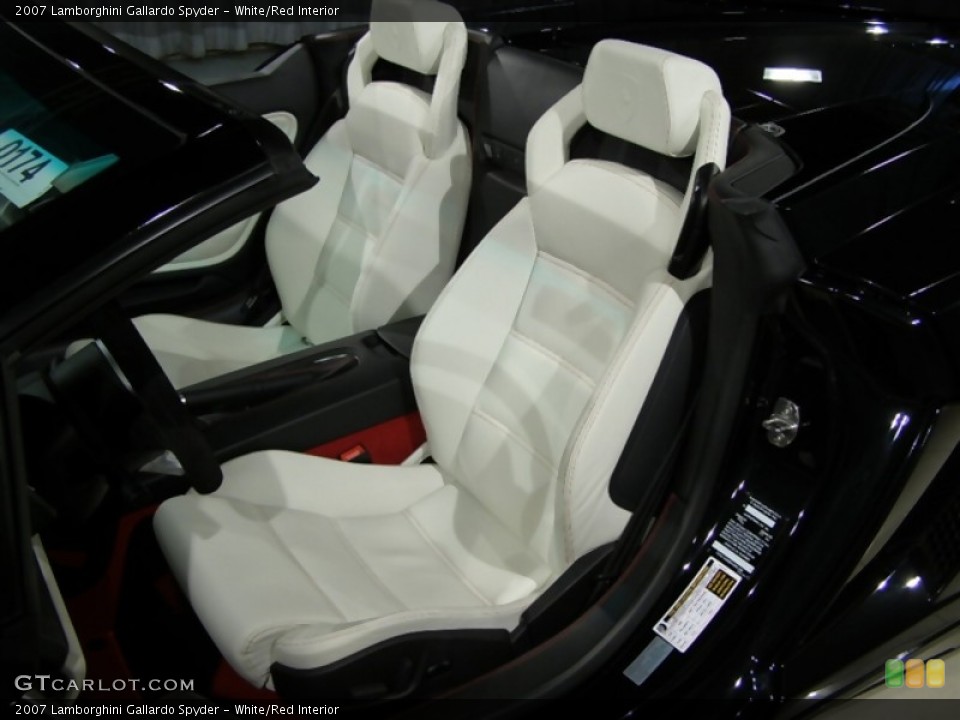 White/Red Interior Front Seat for the 2007 Lamborghini Gallardo Spyder #47123
