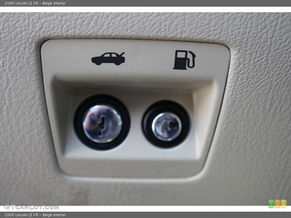 Beige Interior Controls for the 2006 Lincoln LS V8 #47130945