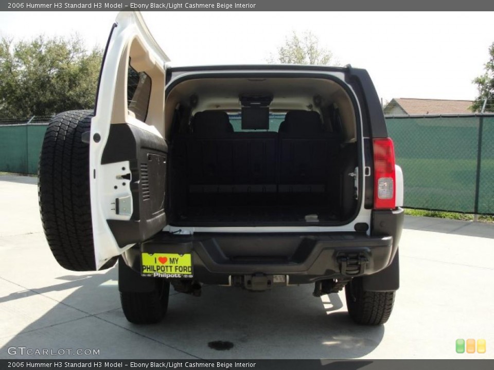 Ebony Black/Light Cashmere Beige Interior Trunk for the 2006 Hummer H3  #47132370