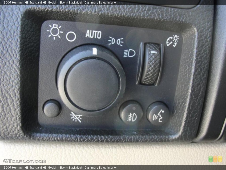 Ebony Black/Light Cashmere Beige Interior Controls for the 2006 Hummer H3  #47132613