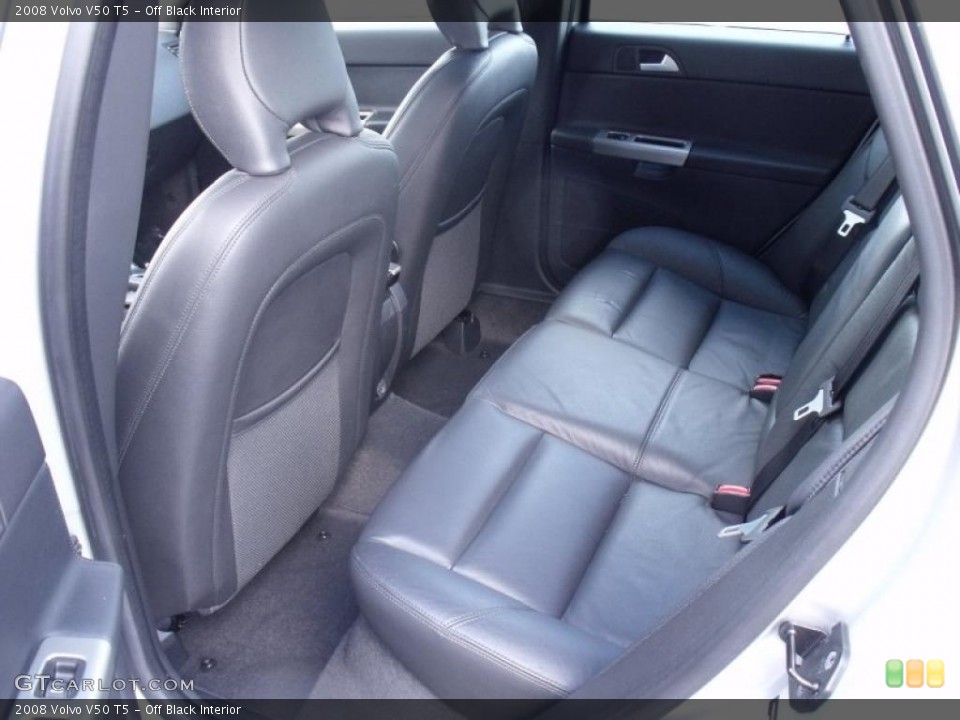 Off Black Interior Photo for the 2008 Volvo V50 T5 #47133444
