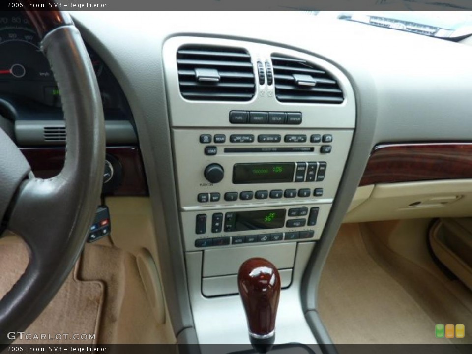 Beige Interior Controls for the 2006 Lincoln LS V8 #47138913