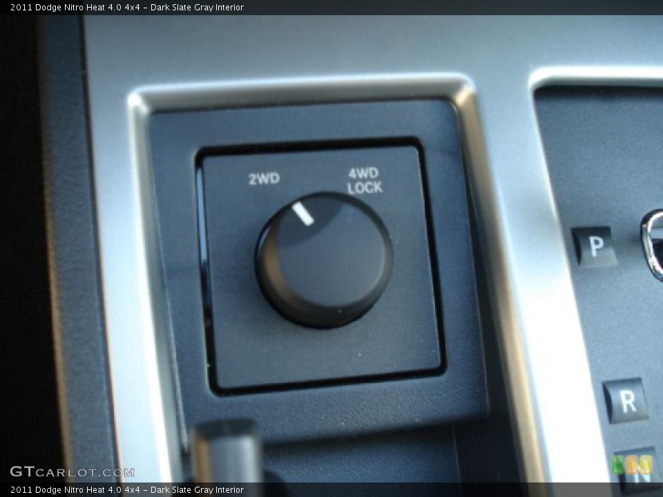 Dark Slate Gray Interior Controls for the 2011 Dodge Nitro Heat 4.0 4x4 #47141433