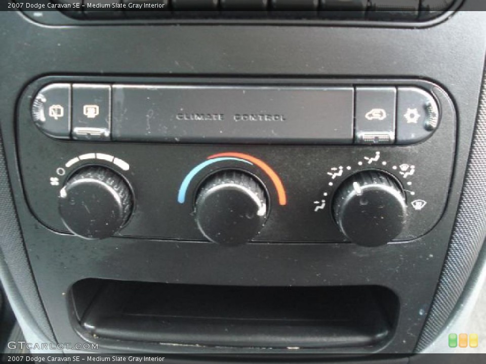 Medium Slate Gray Interior Controls for the 2007 Dodge Caravan SE #47142666
