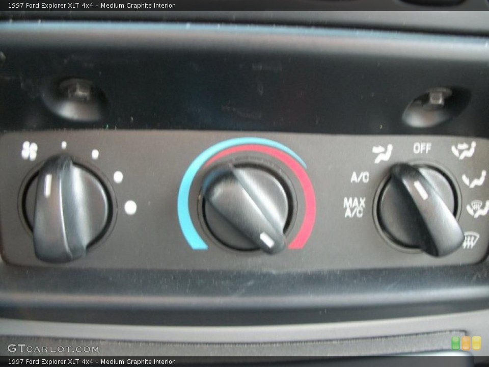 Medium Graphite Interior Controls for the 1997 Ford Explorer XLT 4x4 #47142999