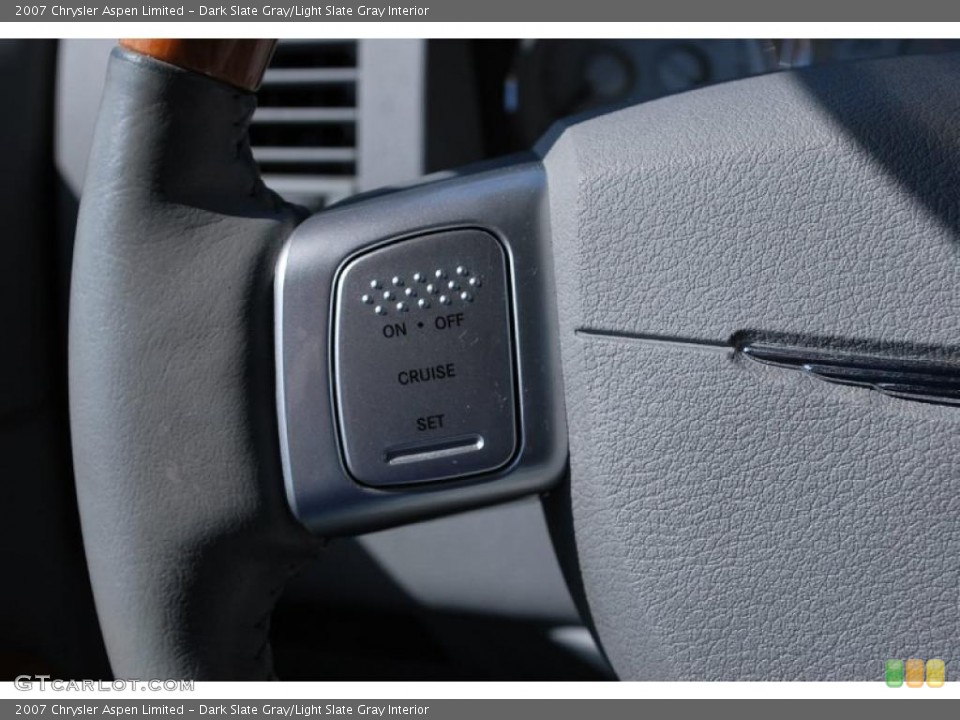 Dark Slate Gray/Light Slate Gray Interior Controls for the 2007 Chrysler Aspen Limited #47143704