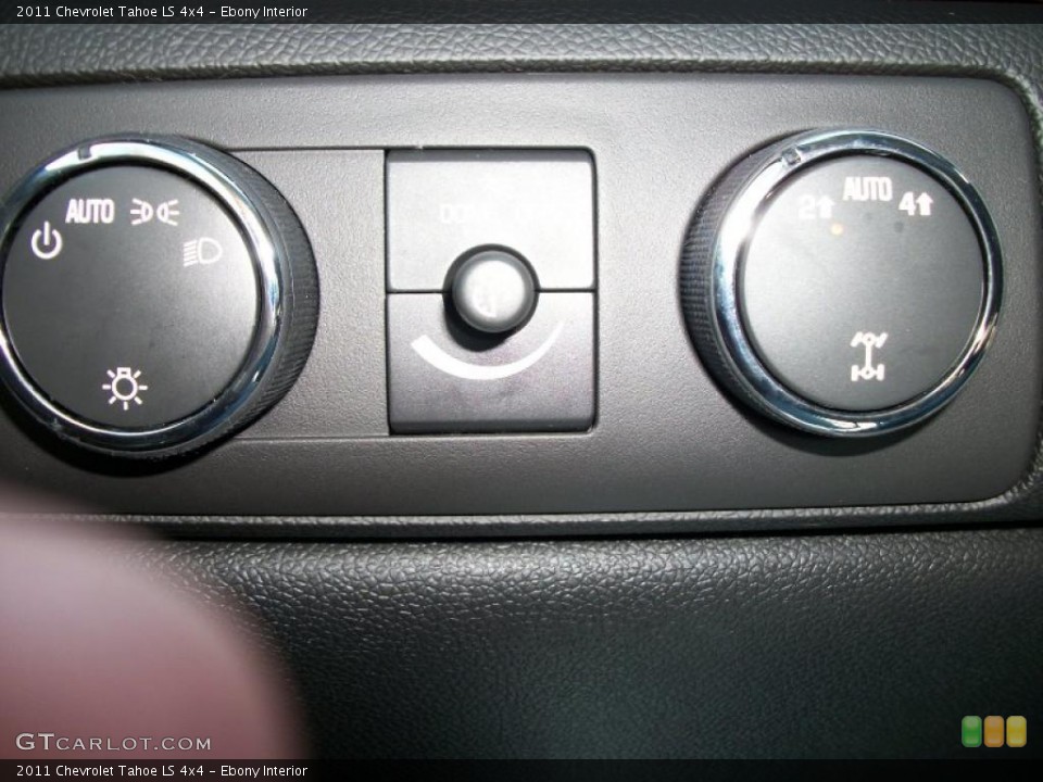 Ebony Interior Controls for the 2011 Chevrolet Tahoe LS 4x4 #47144625