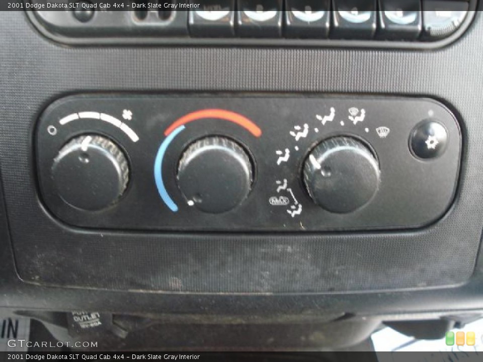 Dark Slate Gray Interior Controls for the 2001 Dodge Dakota SLT Quad Cab 4x4 #47144823