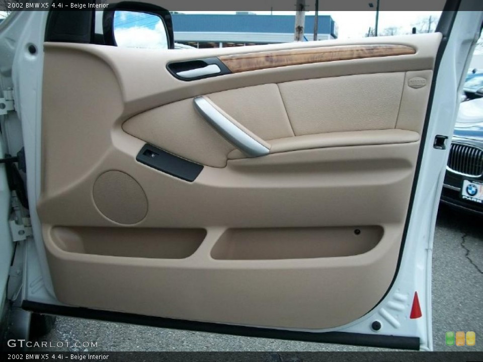 Beige Interior Door Panel for the 2002 BMW X5 4.4i #47146275