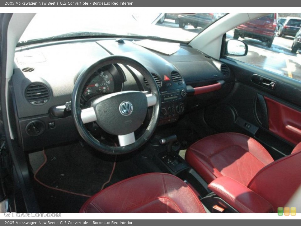 Bordeaux Red Interior Dashboard for the 2005 Volkswagen New Beetle GLS Convertible #47147160