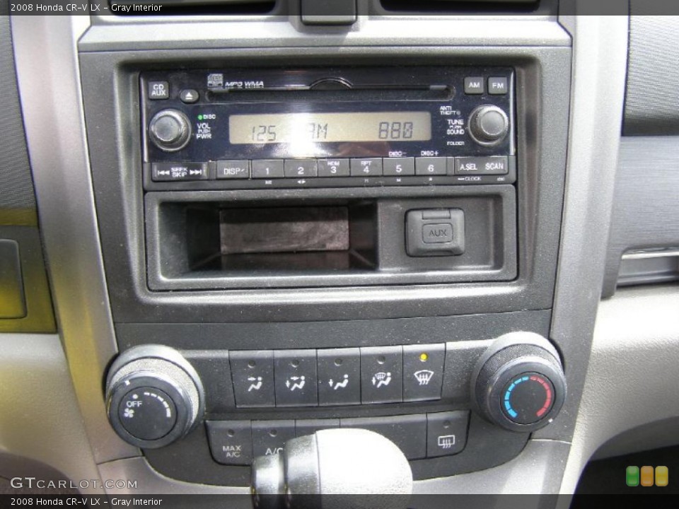 Gray Interior Controls for the 2008 Honda CR-V LX #47148807